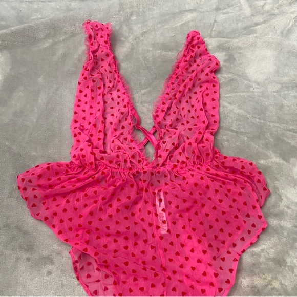 New! Victoria’s Secret Tease Mini Hearts Flocked Mesh Romper 4002 - Picture 5 of 8